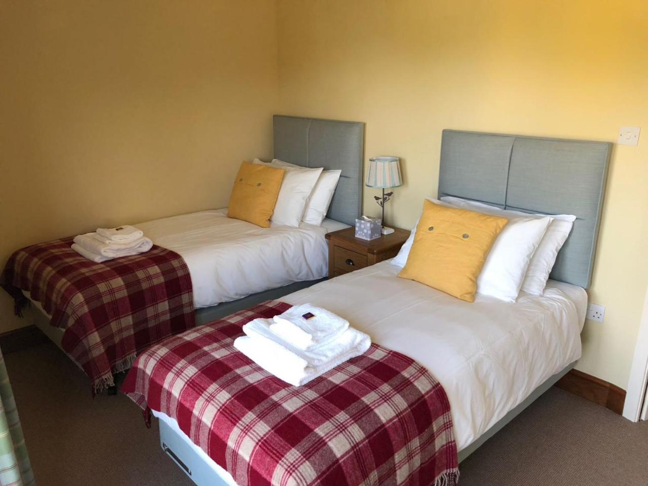 Hotel The Highland Club Fort Augustus Pokoj fotografie